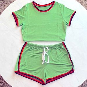 ::Top/Short Summer Set::